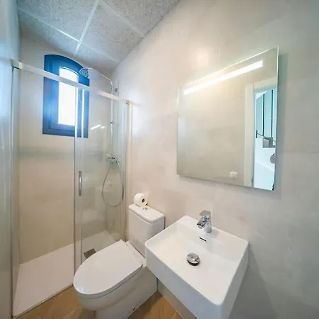 New Eco-townhouse With Wifi Parking And Jacuzzi Holiday home *