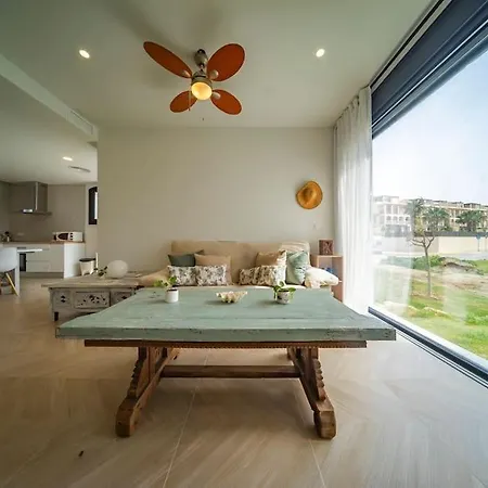 New Eco-townhouse With Wifi Parking And Jacuzzi Holiday home